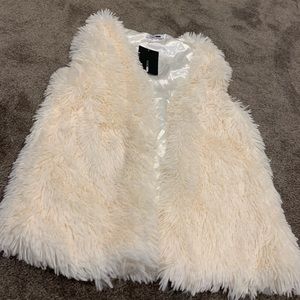 Fashion nova Faux fur vest